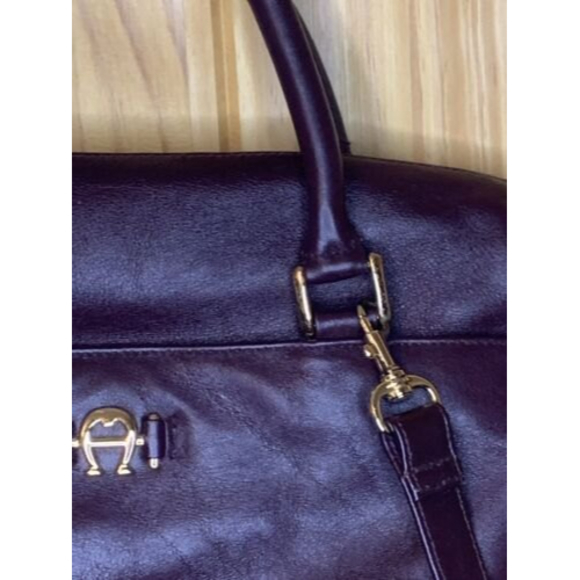 vintage leather aigner satchel purse, Shoulder Strap And Handles, Gold Accents - Picture 4 of 12